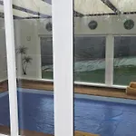 Holiday home Maison Familiale Piscine Jaccuzzi