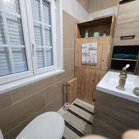 בית נופש Maison Familiale Piscine Jaccuzzi