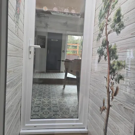 Maison Familiale Piscine Jaccuzzi *