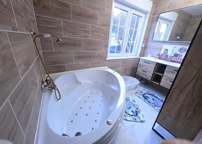 펜션 Maison Familiale Piscine Jaccuzzi