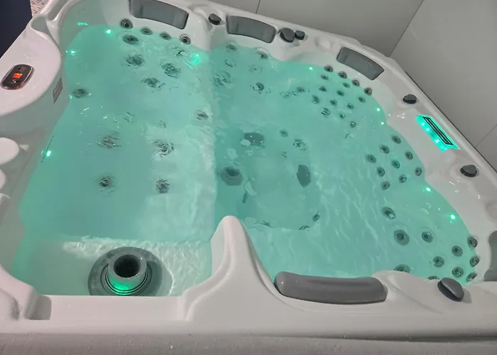 펜션 Maison Familiale Piscine Jaccuzzi Boubers-les-Hesmond