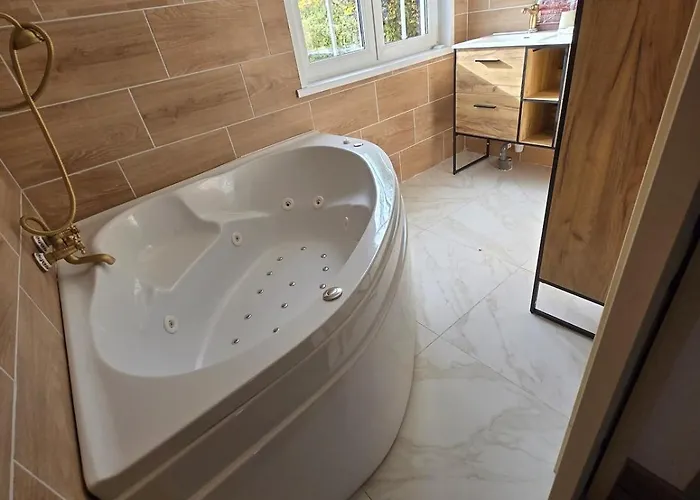 펜션 Maison Familiale Piscine Jaccuzzi