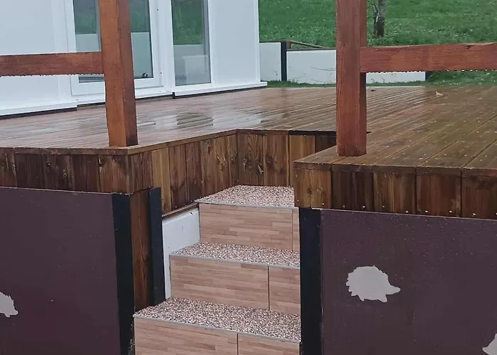 펜션 Maison Familiale Piscine Jaccuzzi *